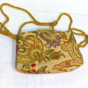 Rodo Tapestry Shoulder Bag with Gold Chain “Italy” vintage